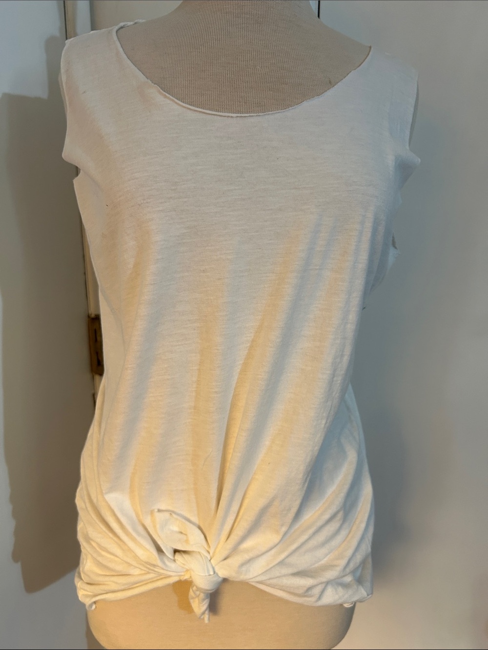Sleeveless Knot-Front Tank Top in White